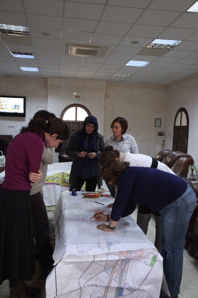 KADIN  KOMİSYONU NUSAYBİN BELEDİYESİ`NDE 