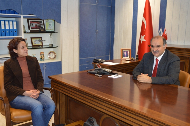 ŞEHİR PLANCILARI ODASI KAYSERİ ŞUBESİ KAYSERİ KOCASİNAN BELEDİYE BAŞKANI BEKİR YILDIZ’I MAKAMINDA ZİYARET ETTİ