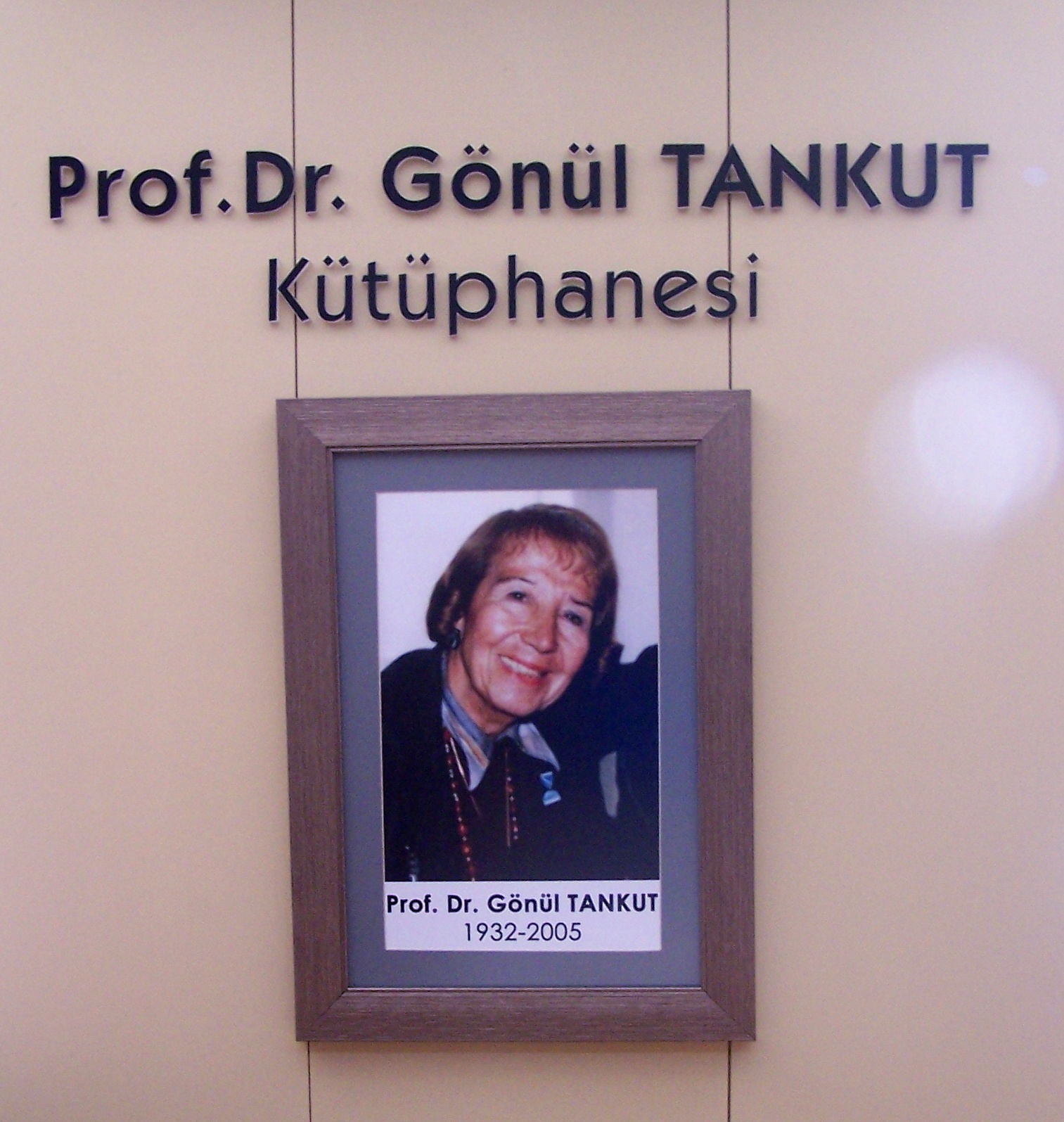 KÜTÜPHANEMİZİN ARŞİVİ WEB SİTEMİZDE YAYINLANDI