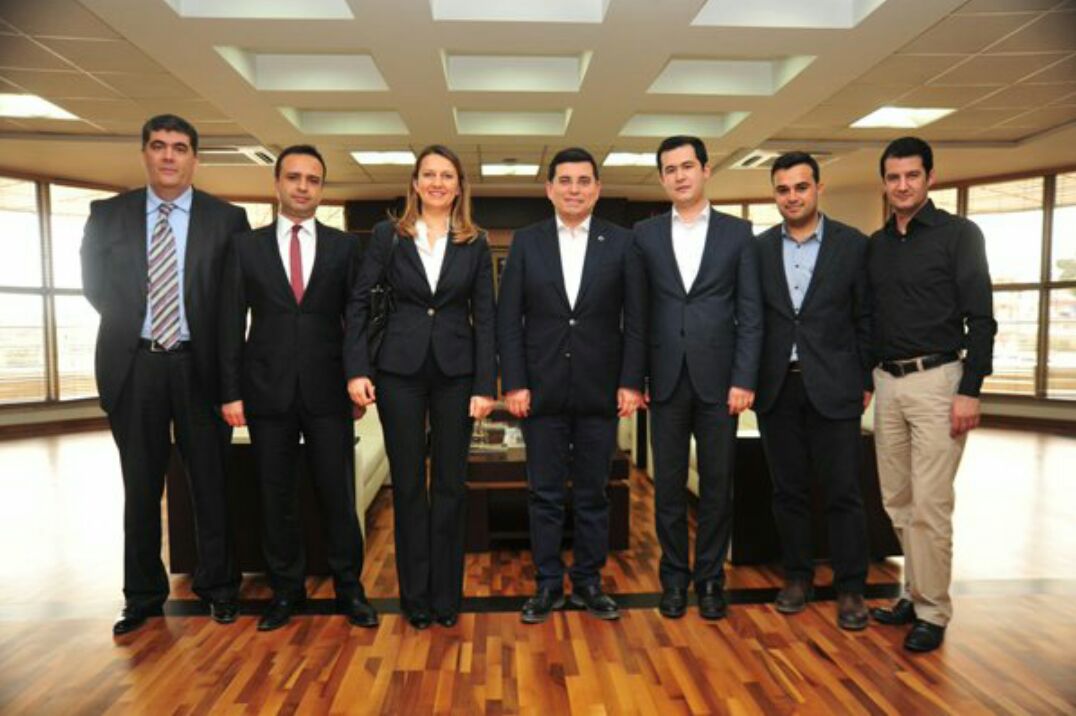 ŞUBEMİZ YENİ DÖNEM YÖNETİM KURULU KEPEZ BELEDİYE BAŞKANI SN. HAKAN TÜTÜNCÜ`YÜ MAKAMINDA ZİYARET ETTİ.