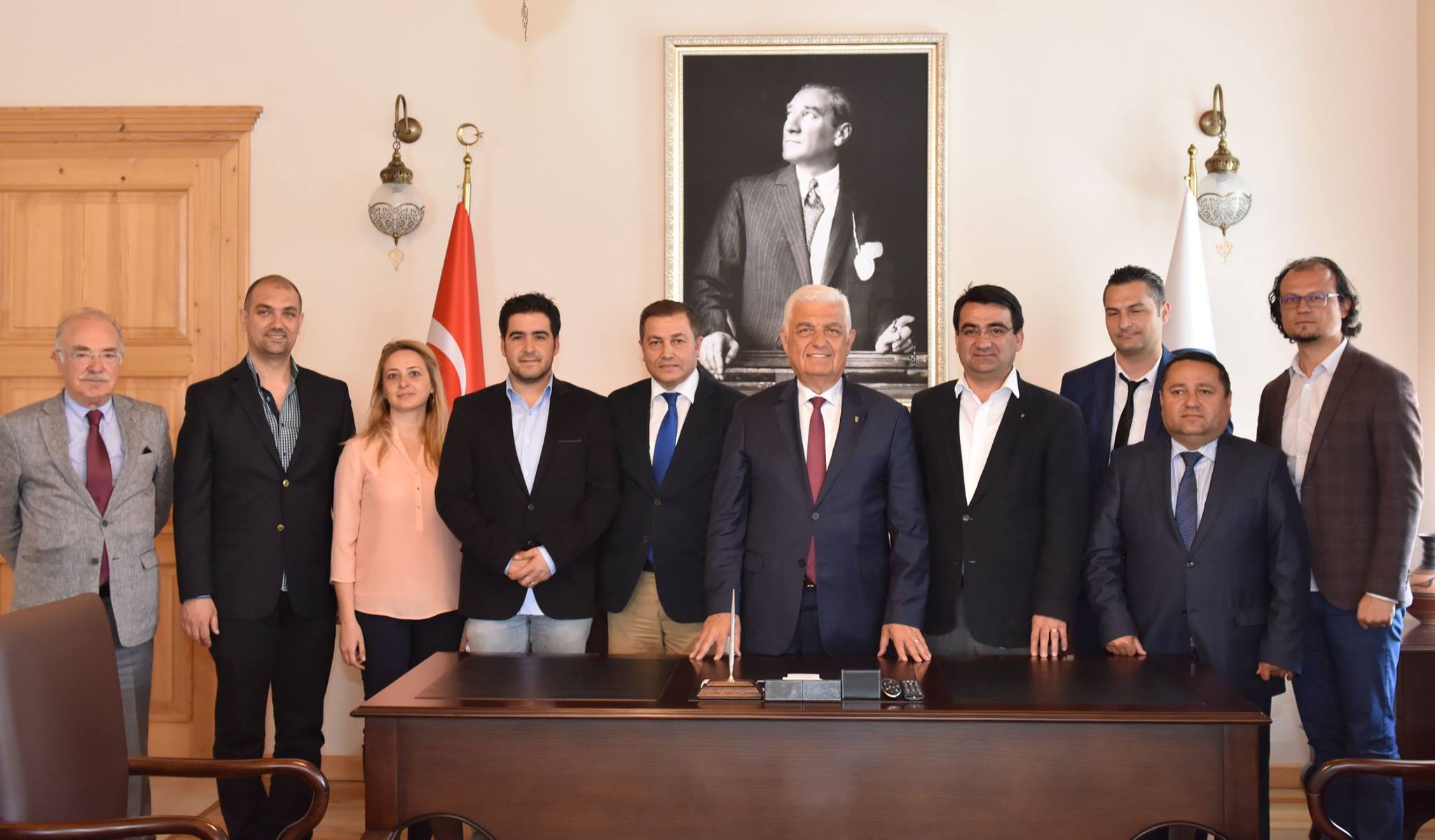 ODAMIZ GENEL BAŞKANI SN. ORHAN SARIALTUN VE GENEL SEKRETERİMİZ SN. HÜSEYİN G. ÇANKAYA İLE ŞUBEMİZ YENİ DÖNEM YÖNETİM KURULU MUĞLA BÜYÜKŞEHİR BELEDİYE BAŞKANI SN. DR. OSMAN GÜRÜN'Ü ZİYARET ETTİ