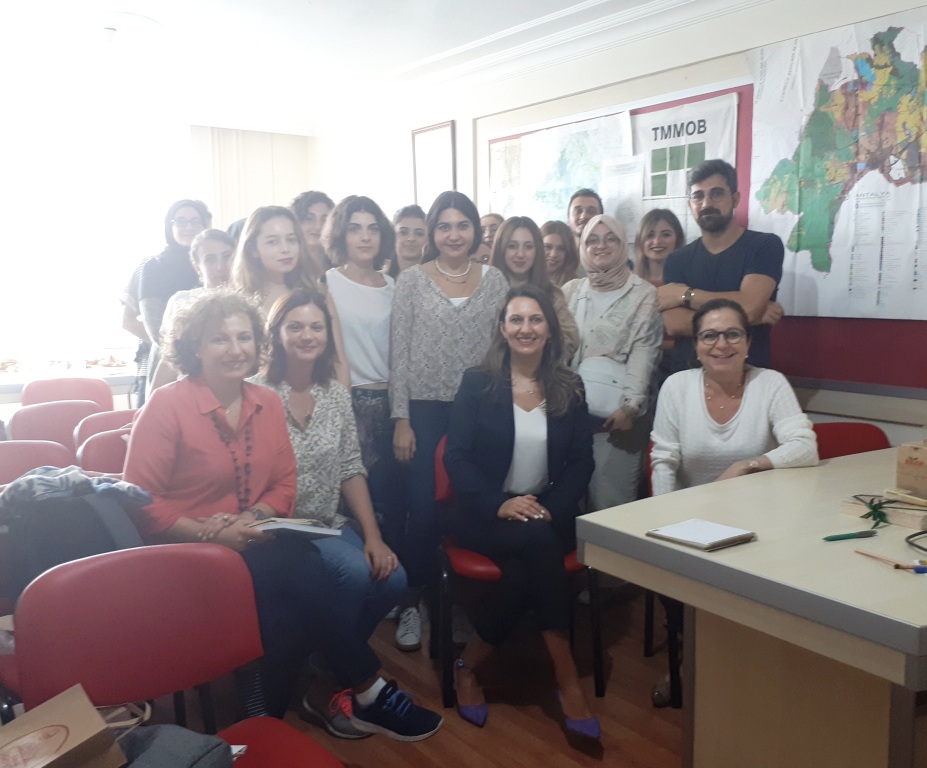 YILDIZ TEKNİK ÜNİVERSİTESİ MİMARLIK FAKÜLTESİ ŞEHİR VE BÖLGE PLANLAMA BÖLÜMÜ ÖĞRETİM ÜYELERİ VE ÖĞRENCİLERİ ŞUBEMİZİ ZİYARET ETTİLER